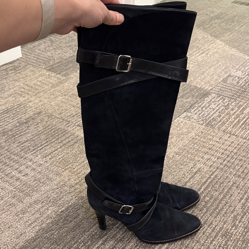 Elegant Black Knee-High Women's Boots